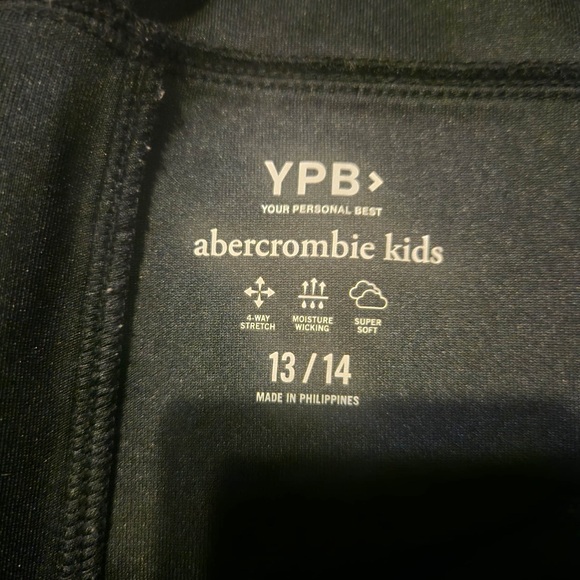 Abercrombie Kids 2 pairs - Picture 2 of 6